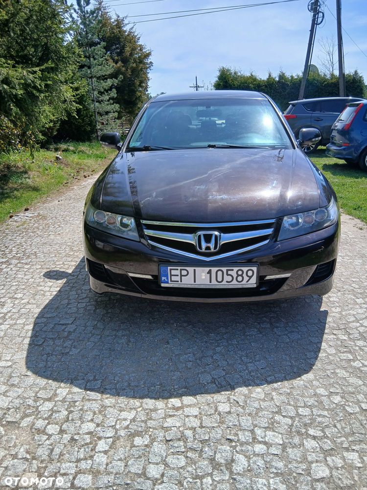 Honda Accord - 1
