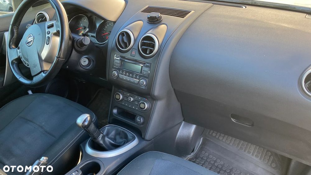 Nissan Qashqai - 5