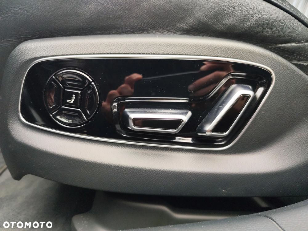 Audi A8 L 55 TFSI mHEV Quattro Tiptr - 14