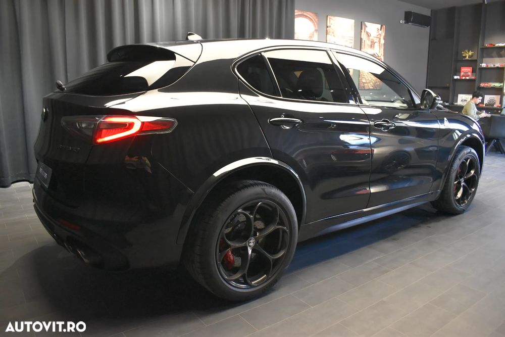 Alfa Romeo Stelvio 2.9 V6 Turbo AWD AT8 Quadrifoglio - 6
