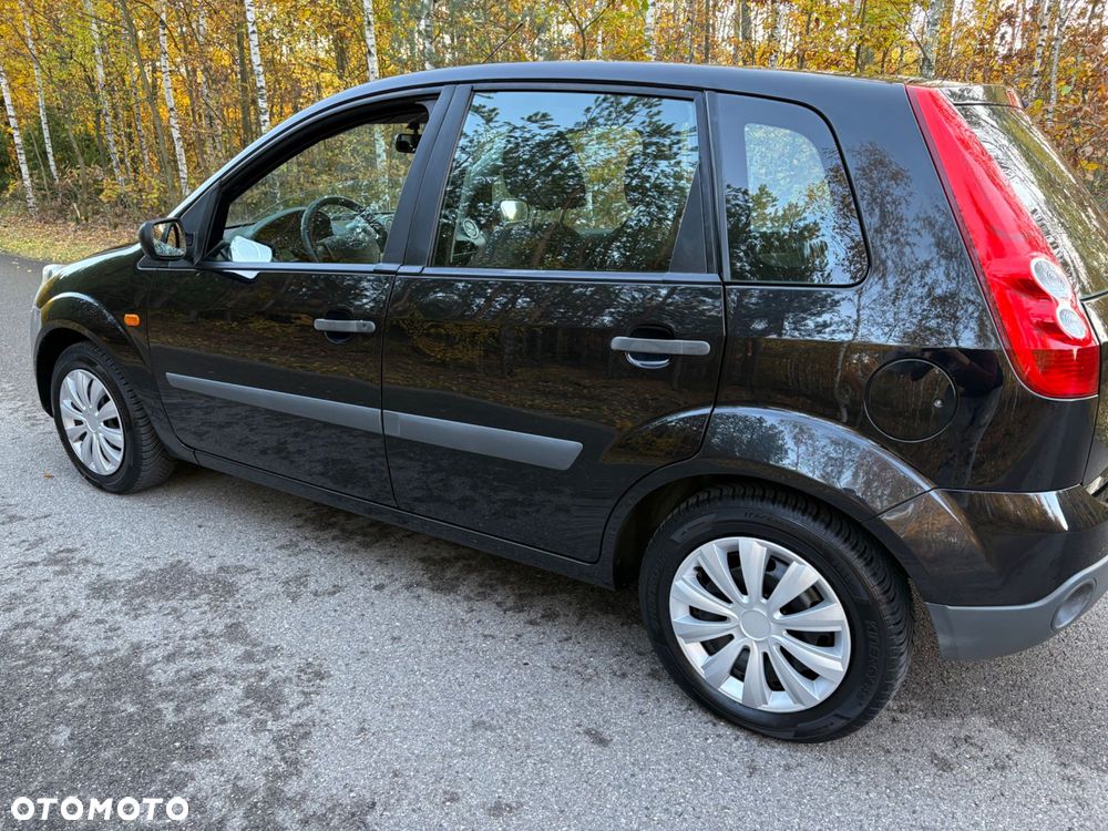 Ford Fiesta - 3