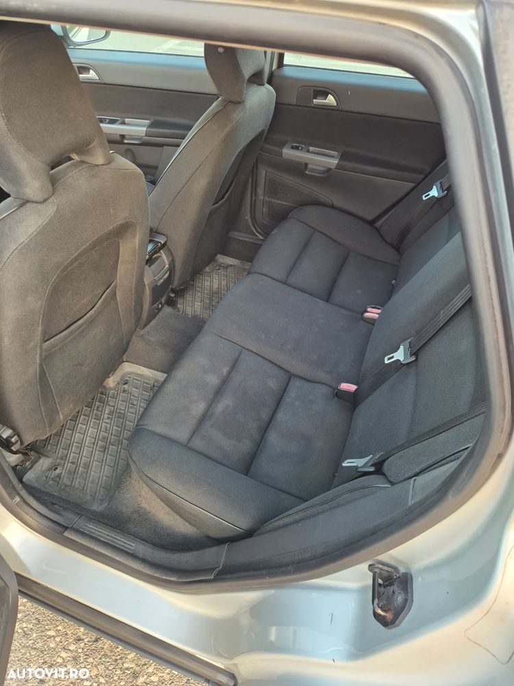 Volvo V50 1.6D DPF DRIVe - 7