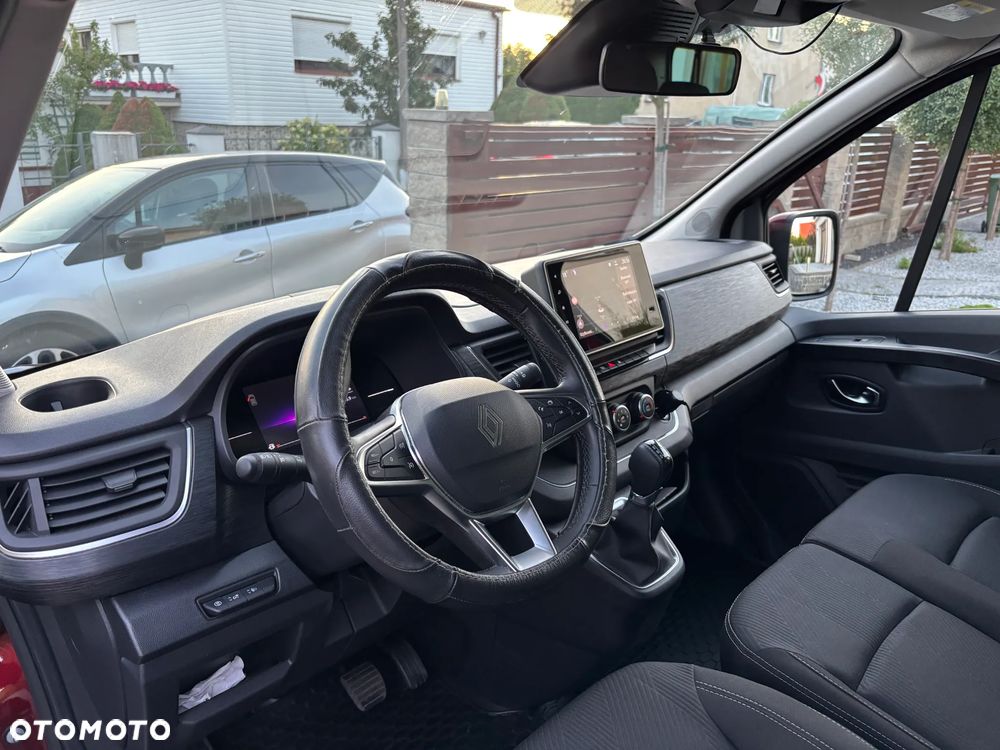 Renault Trafic - 10