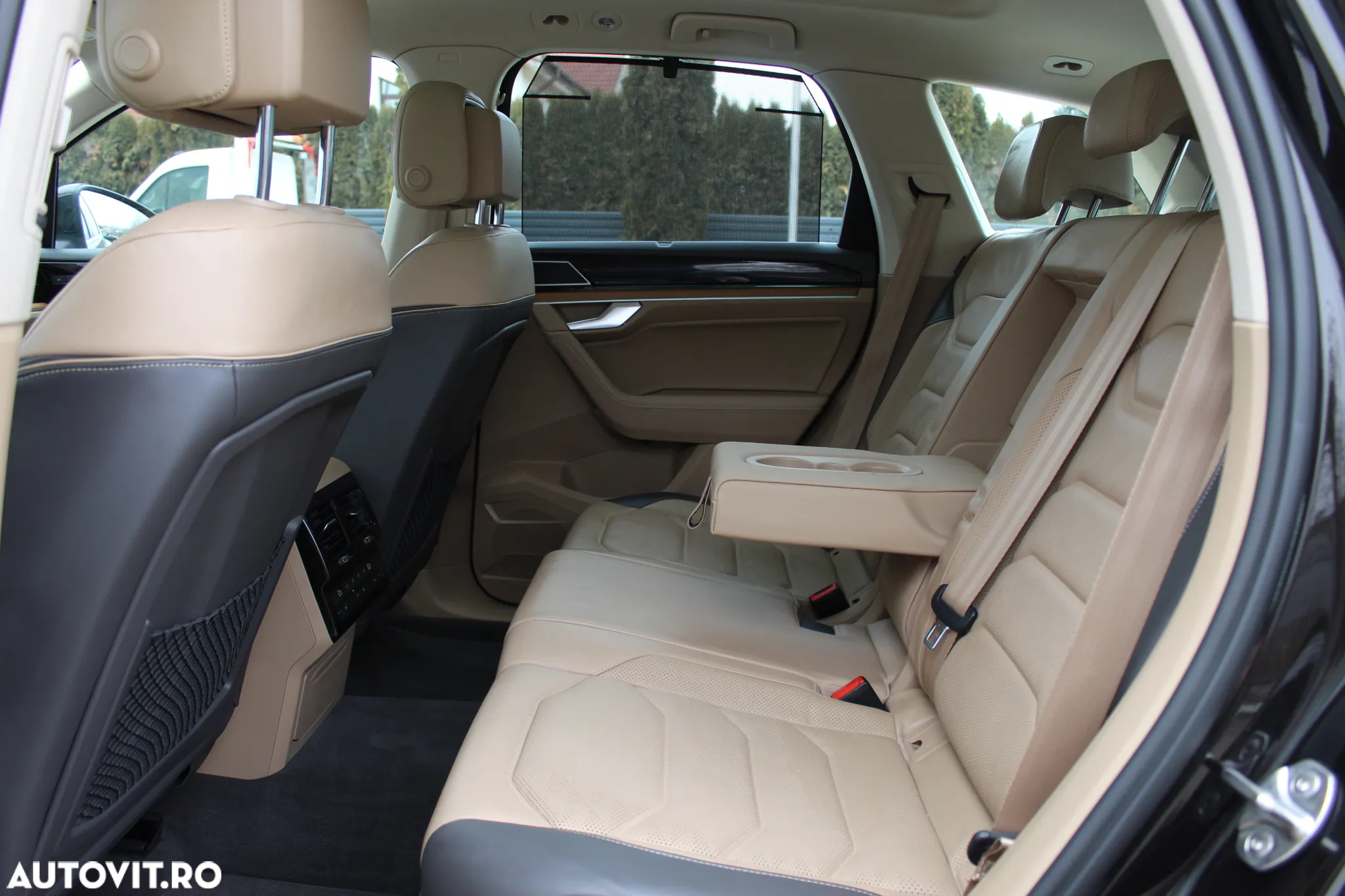 Volkswagen Touareg 3.0 V6 TDI 4Motion DPF Automatik R-Line - 12