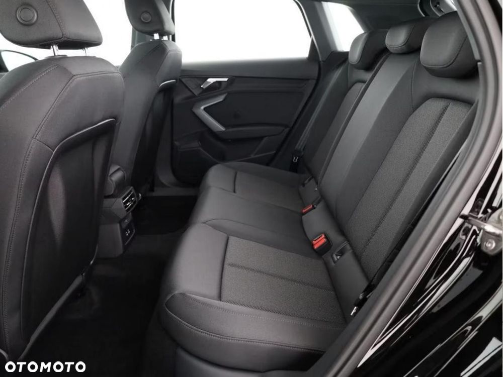 Audi A3 Sportback - 8