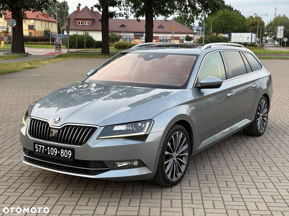 Skoda Superb 2.0 TDI Premium Edition - 30