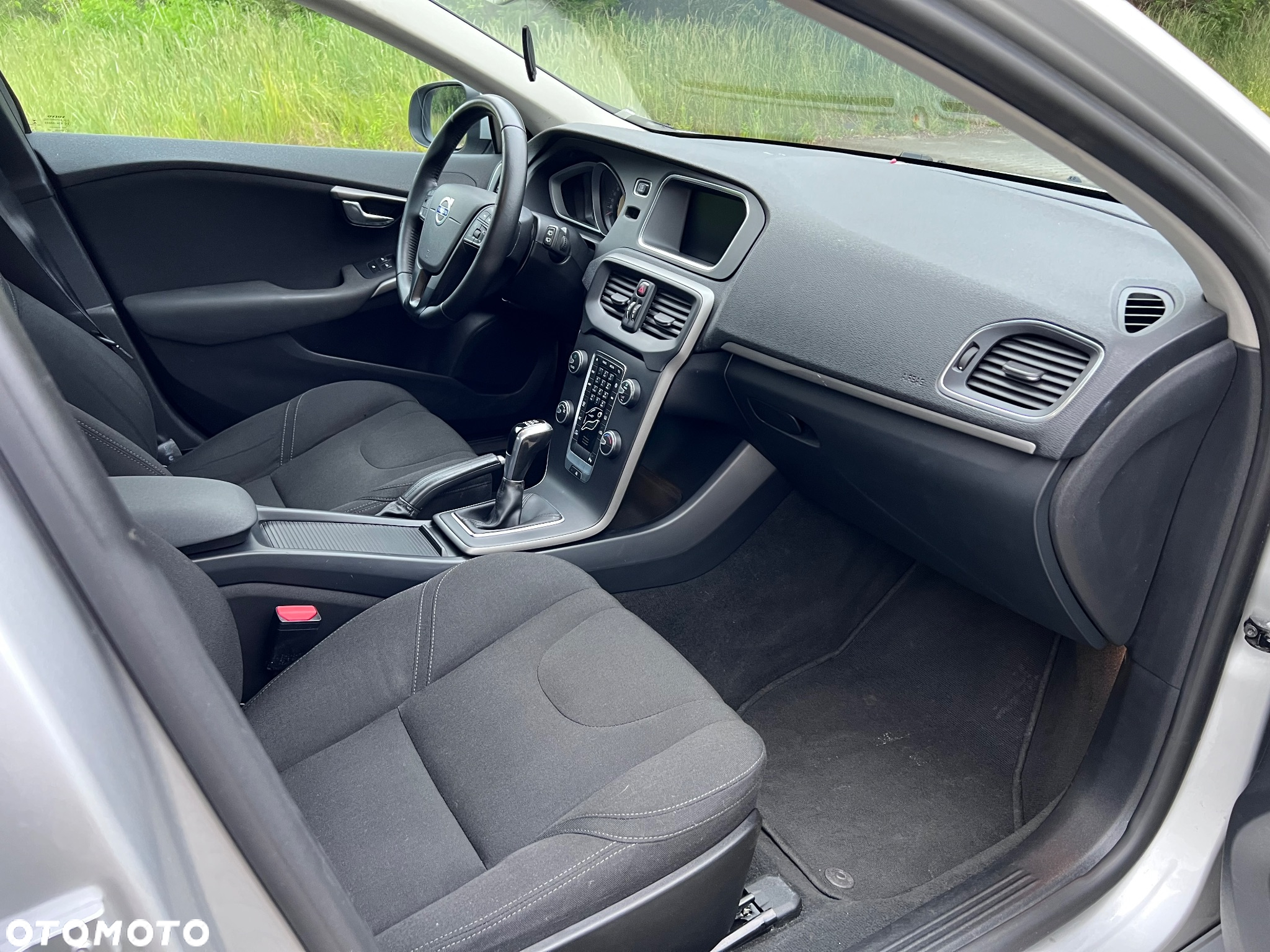 Volvo V40 D2 Drive-E Base - 28