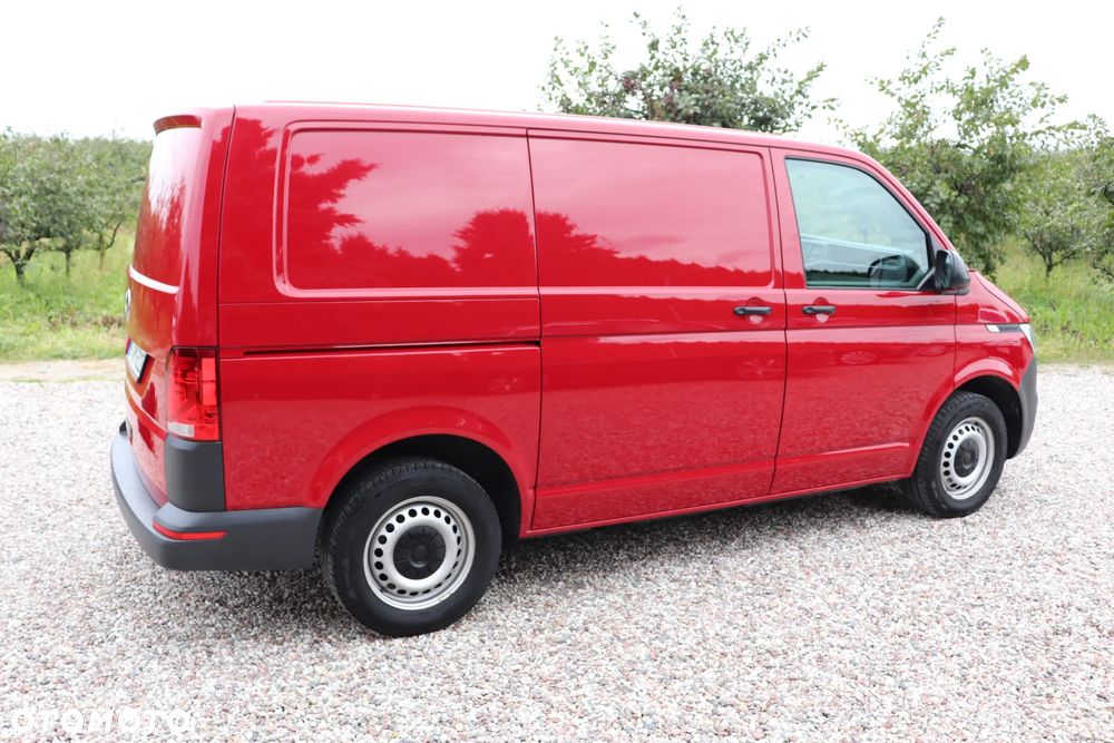 Volkswagen Transporter - 8