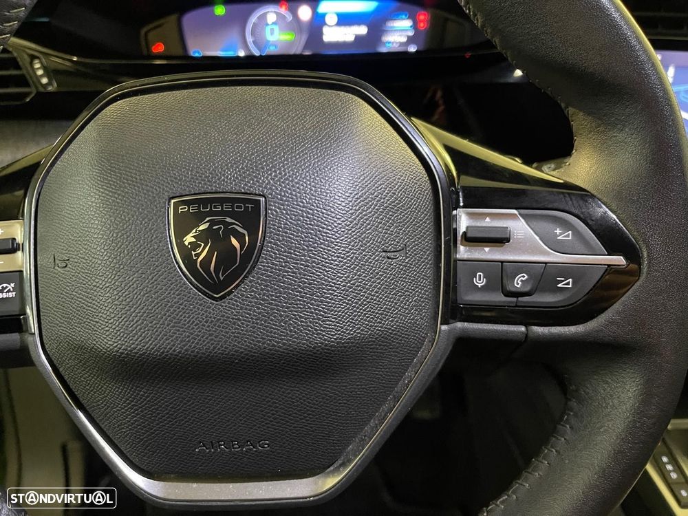 Peugeot 308 1.6 Hybrid Allure e-EAT8 - 19