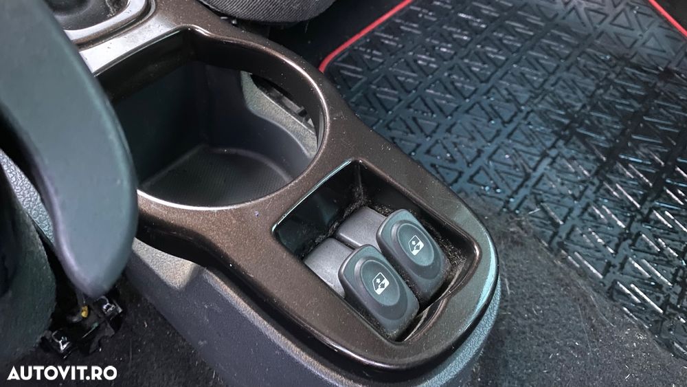 Dacia Duster 1.5 dCi 4x4 Prestige - 15