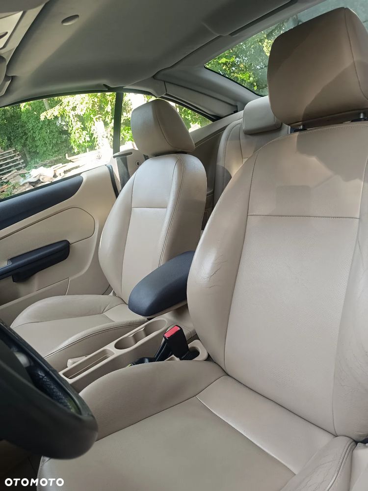 Ford Focus 2.0 TDCi Titanium - 7