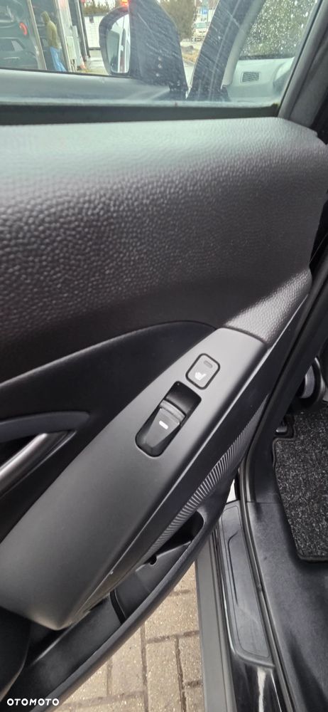 Hyundai ix35 2.0 4WD Trend - 27