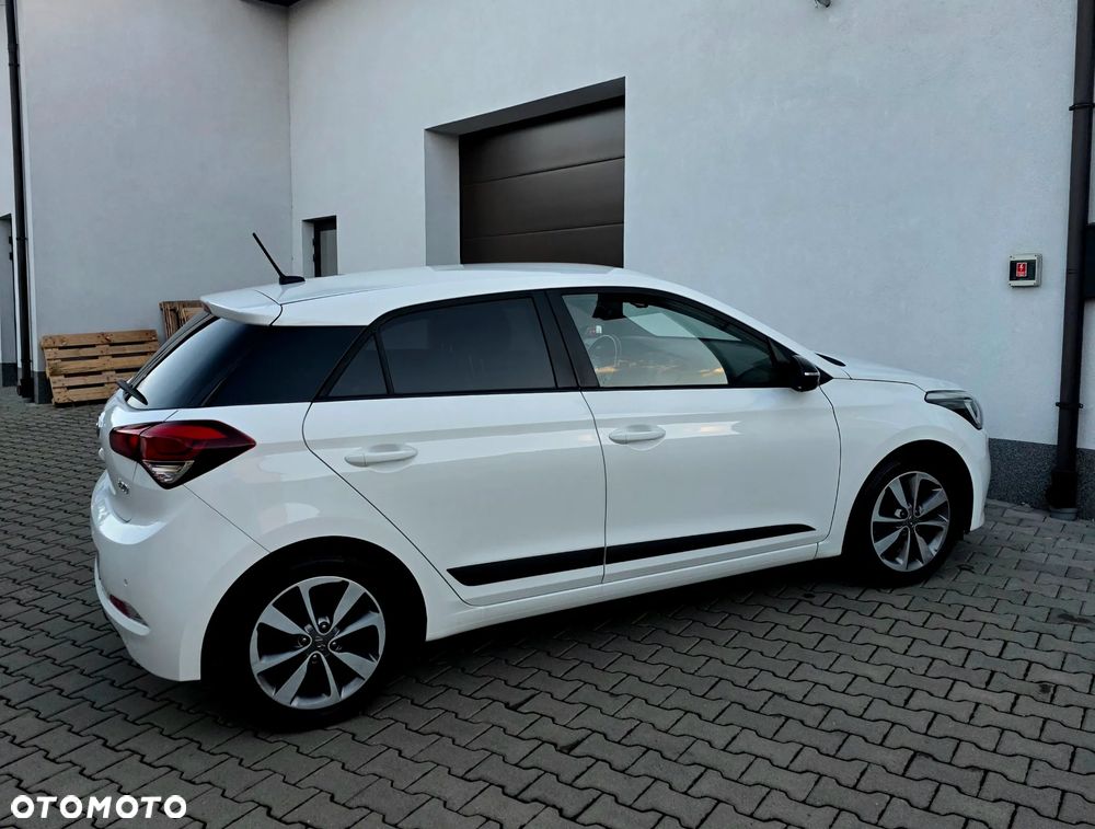 Hyundai i20 1.2 BlueDrive Go - 10
