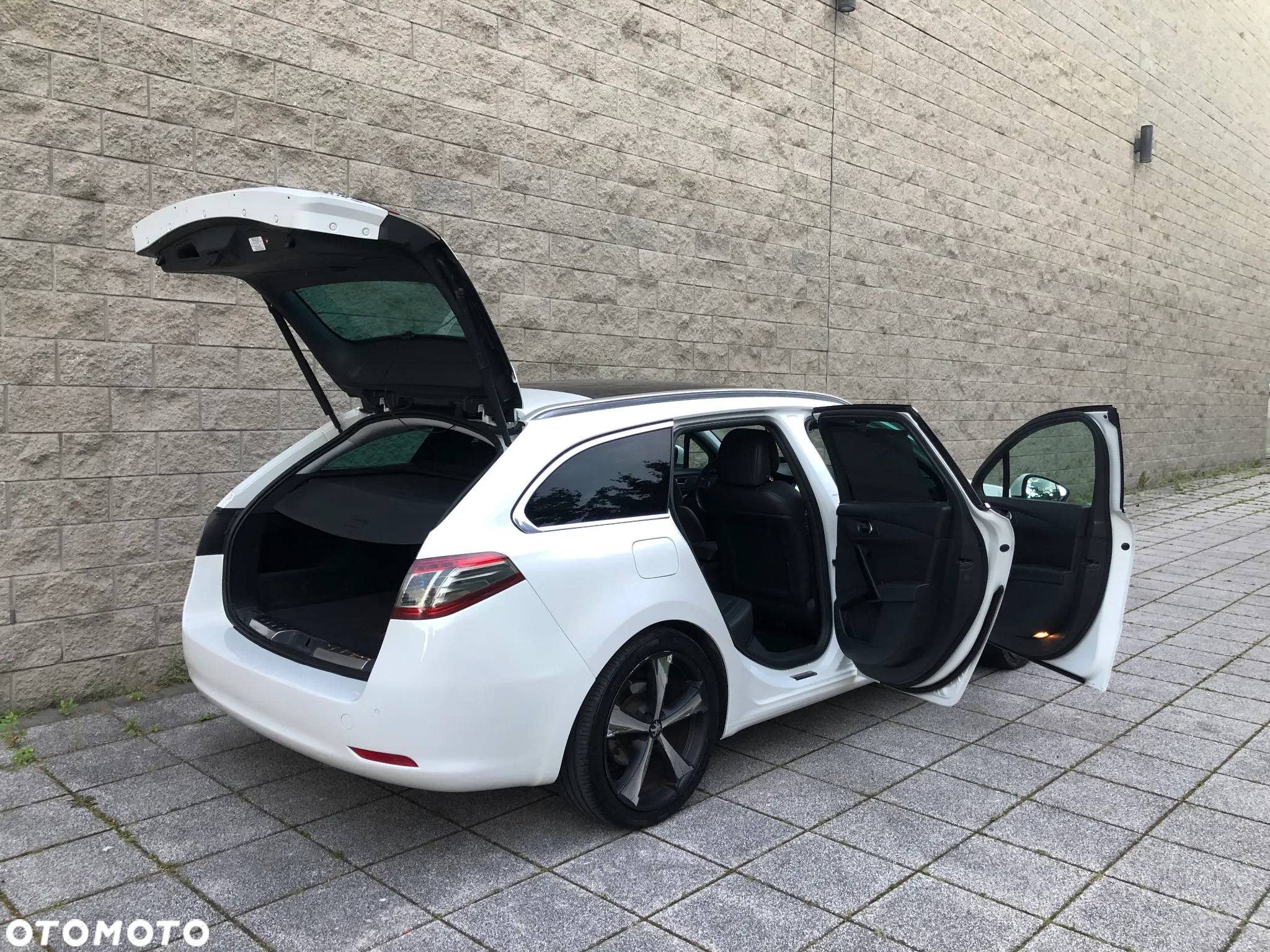 Peugeot 508 2.0 HDi Allure - 36