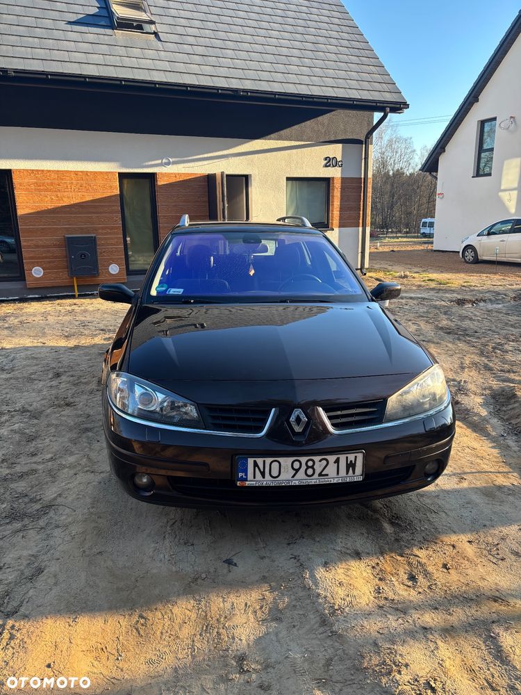 Renault Laguna 2.0 dCi FAP Initiale - 4