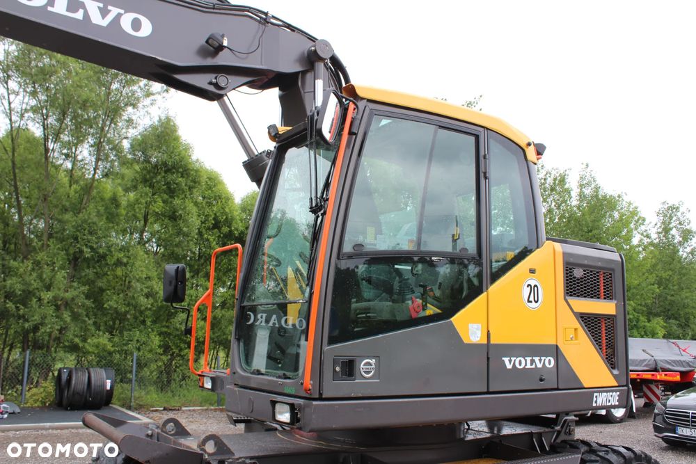 Volvo EWR150e SPROWADZONA/ROTOTILT/NOWE OPONY - 11