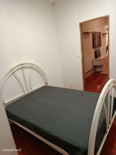 Apartamento T2 Renovado em Santa Clara, Coimbra – A 2 minutos do Lidl - Grande imagem: 5/8