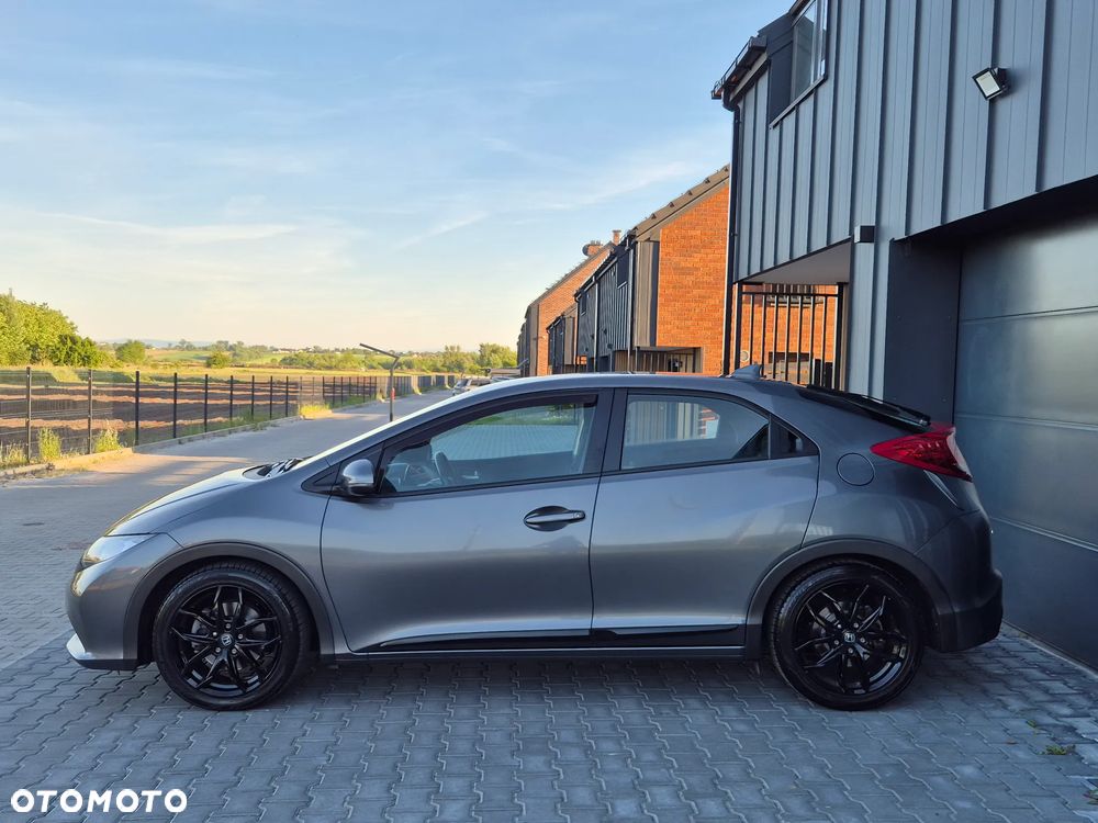 Honda Civic 1.4 Sport - 22