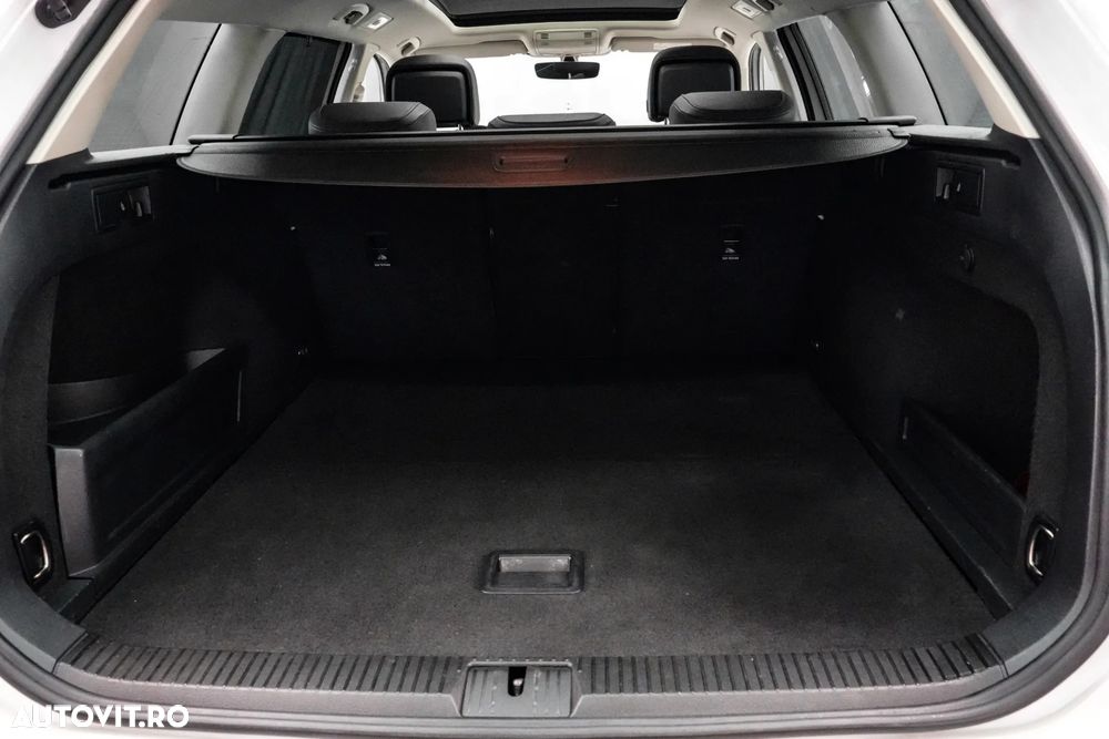 Volkswagen Passat 1.4 TSI DSG GTE - 30