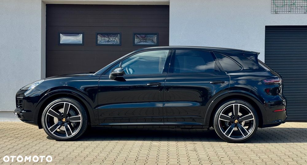 Porsche Cayenne S Platinum Edition - 5