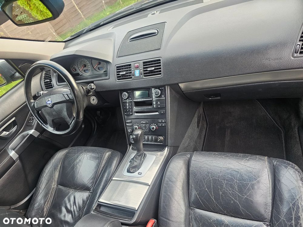 Volvo XC 90 D5 Executive - 11