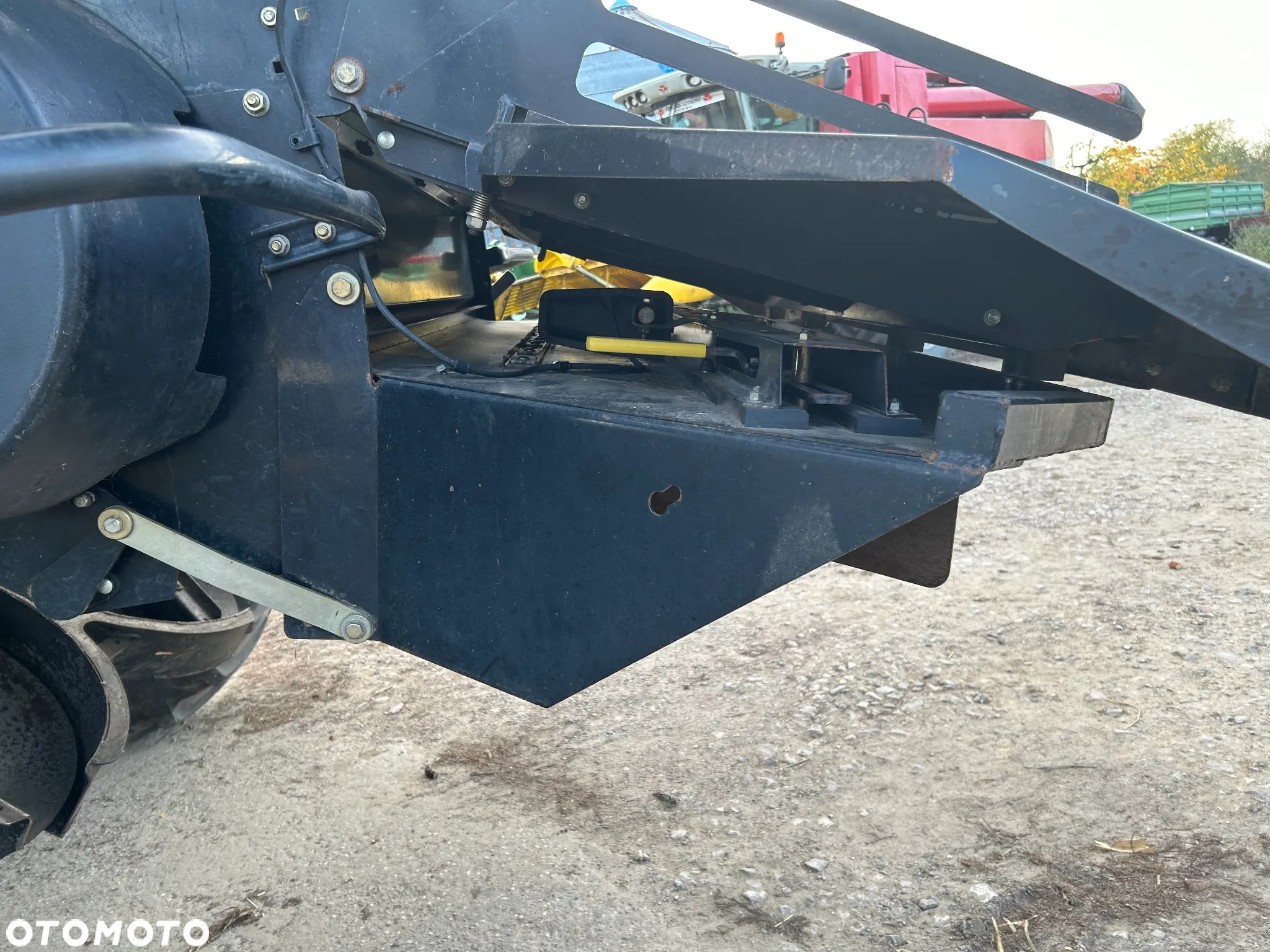 New Holland CR9070 ELEVATION - 11
