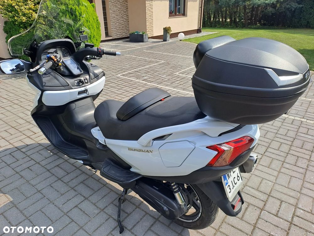 Suzuki Burgman - 3