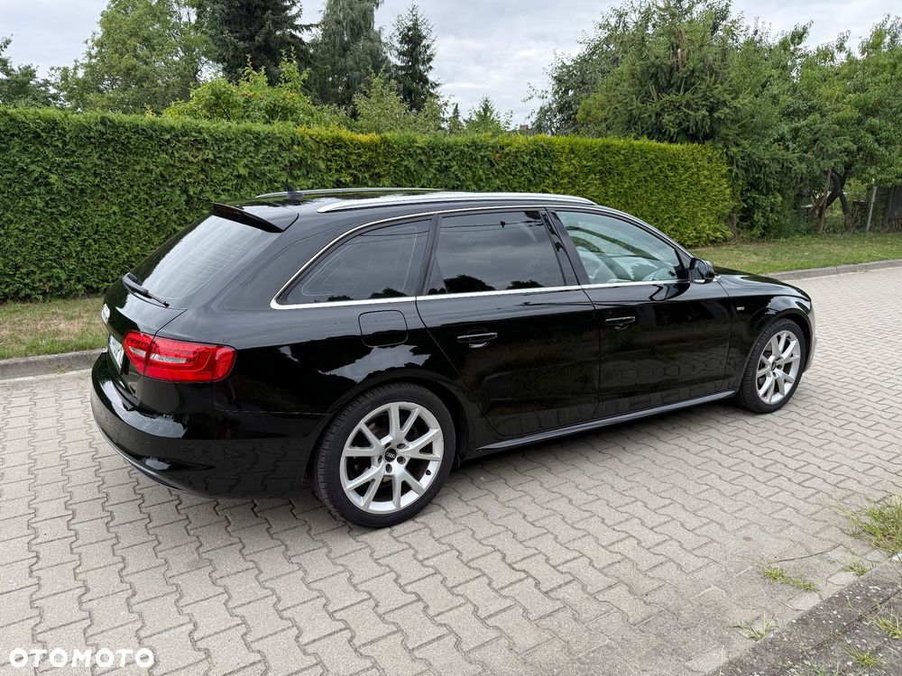Audi A4 Avant 2.0 TDI DPF clean diesel multitronic S line Sportpaket - 6