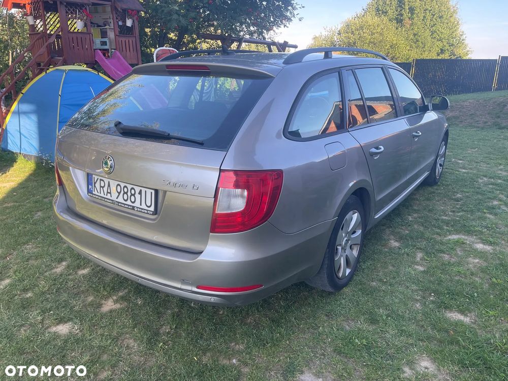 Skoda Superb 1.6 TDI Active Greenline - 3