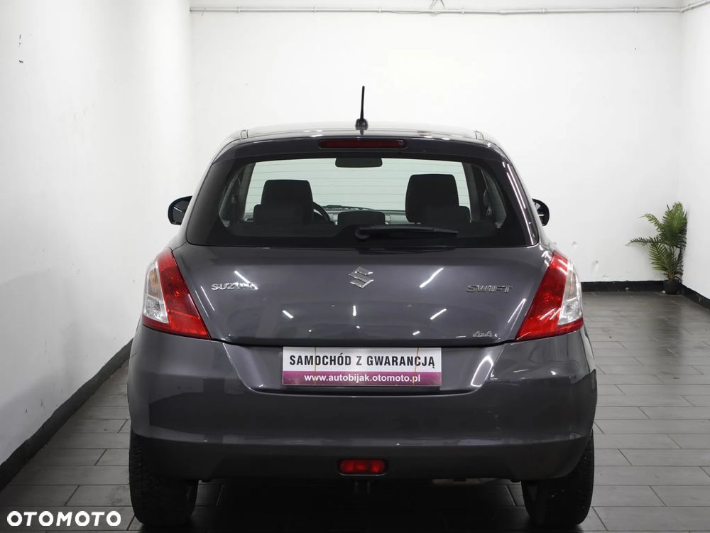 Suzuki Swift - 7
