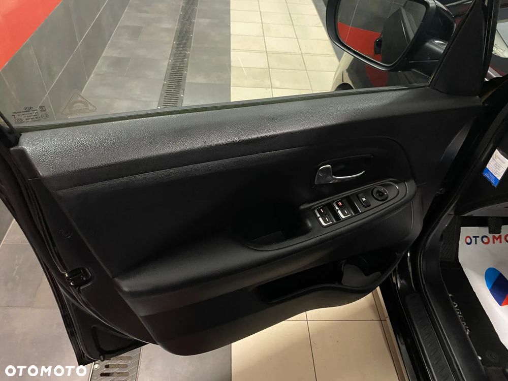 Kia Carens 1.6 GDI Edition 7 - 14