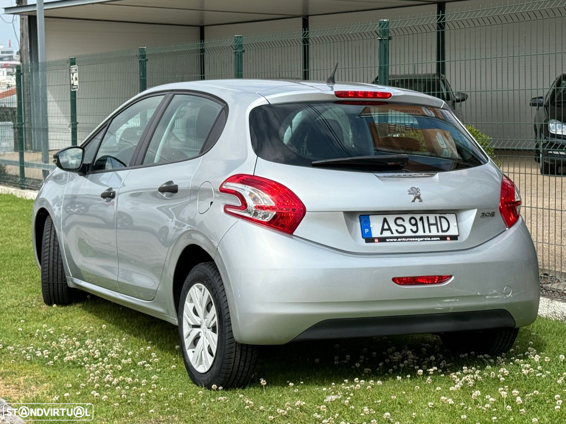 Peugeot 208 1.0 PureTech Access - 3