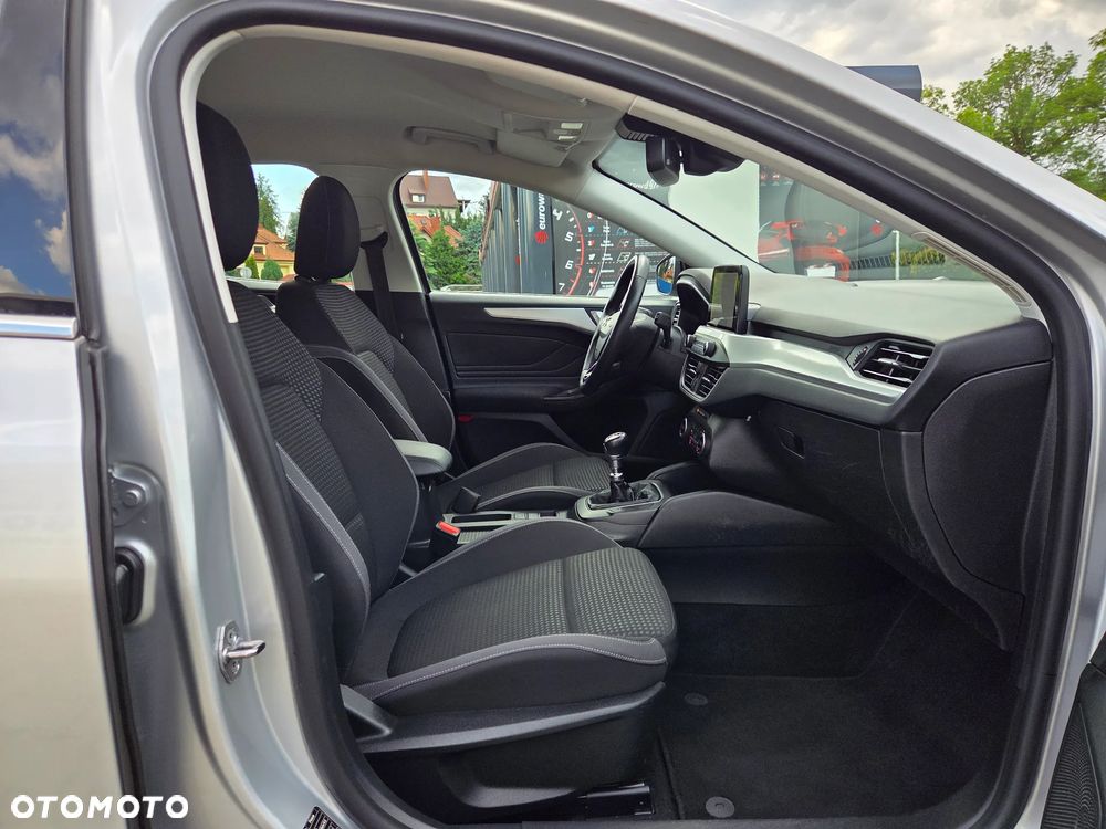 Ford Focus 1.5 EcoBlue STart-Stopp-System TITANIUM - 8