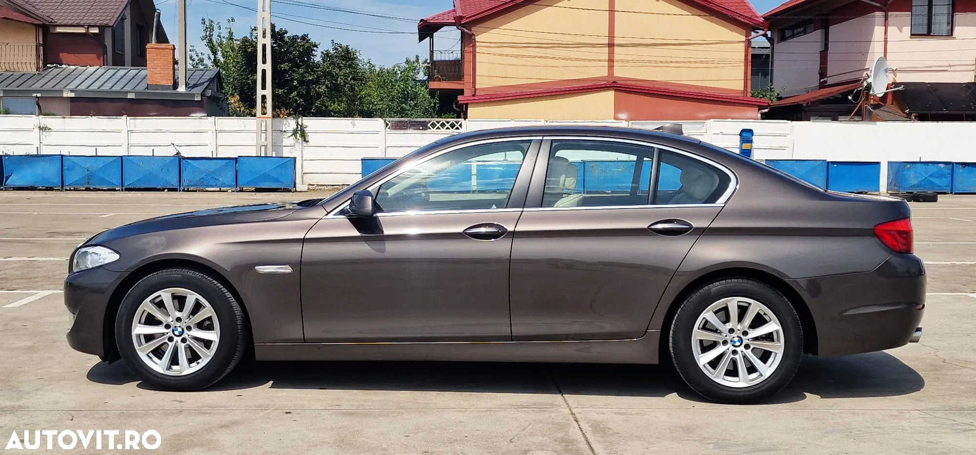 BMW Seria 5 520d - 18