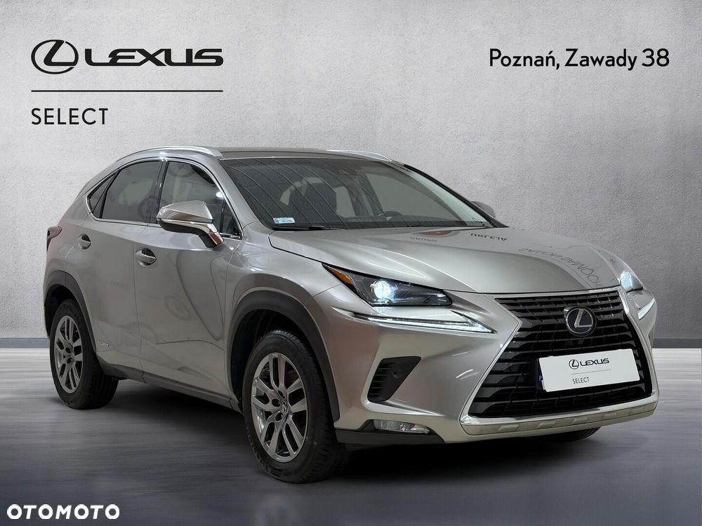 Lexus NX 300h Comfort AWD - 9