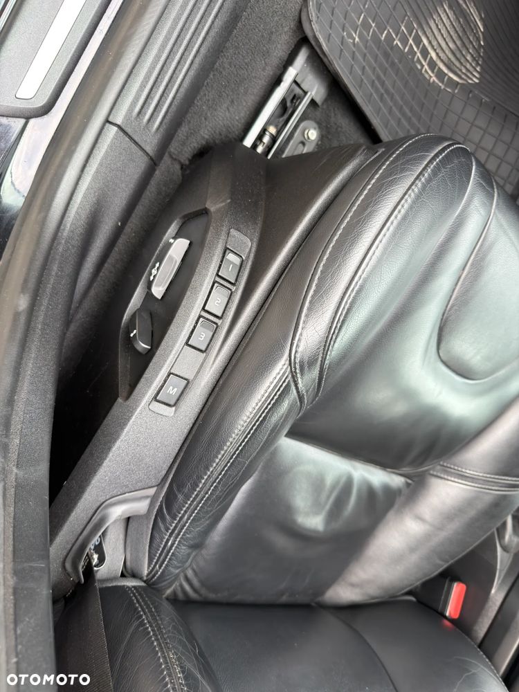 Volvo V40 D2 - 23