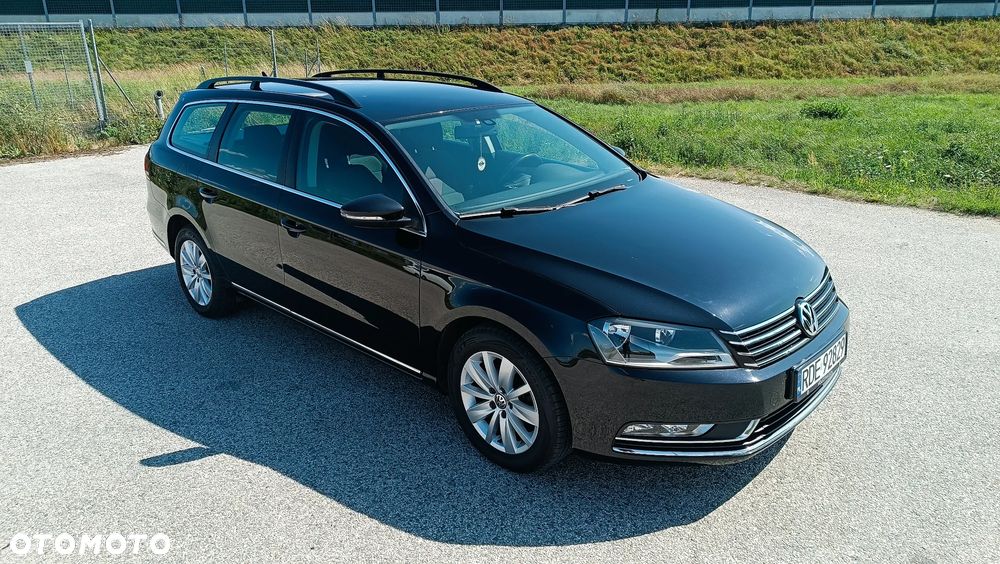 Volkswagen Passat 2.0 TDI Comfortline - 15