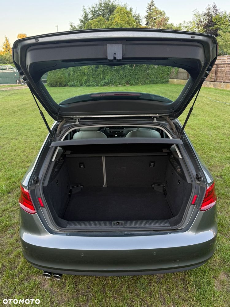 Audi A3 Sportback - 15