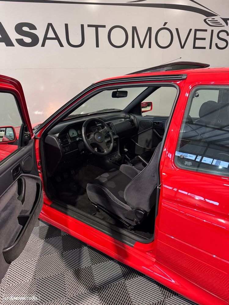 Ford Escort 2.0i RS Cosworth - 40