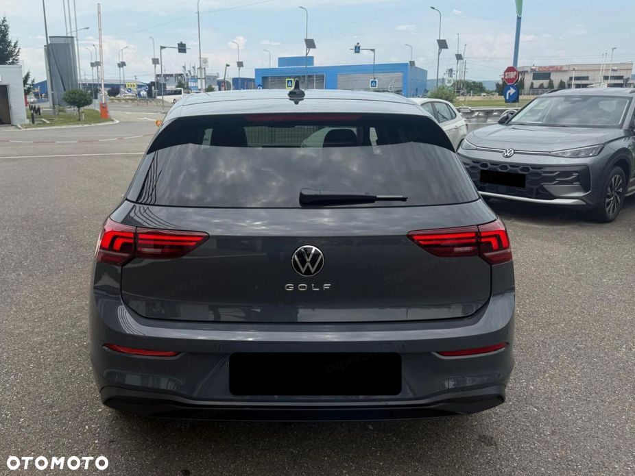Volkswagen Golf 2026 photo 3