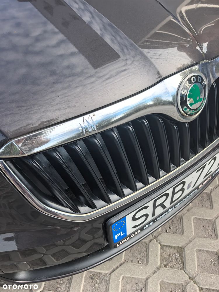 Skoda Superb 1.6 TDI Comfort / Active Greenline - 11