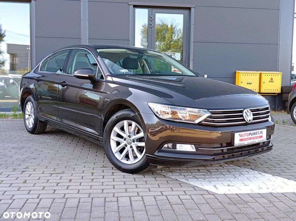 Volkswagen Passat - 6