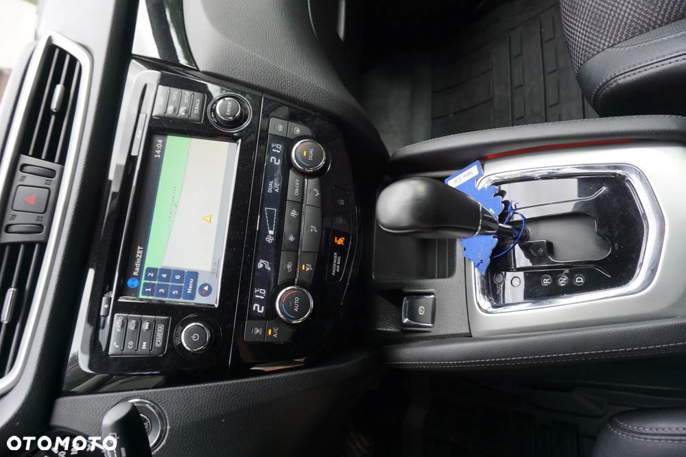Nissan Qashqai 1.2 DIG-T Tekna Xtronic - 18