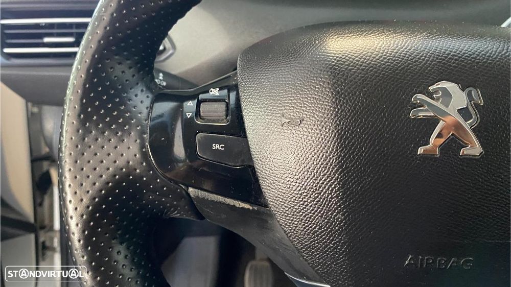 Peugeot 308 SW BlueHDi 100 Stop & Start Active - 34