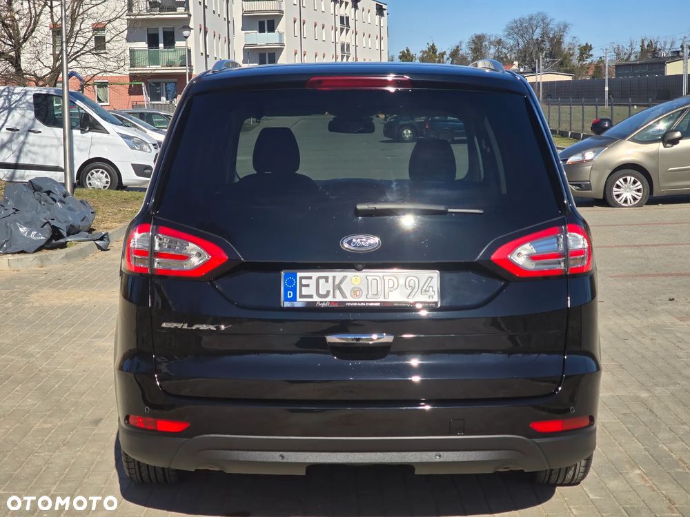 Ford Galaxy - 8