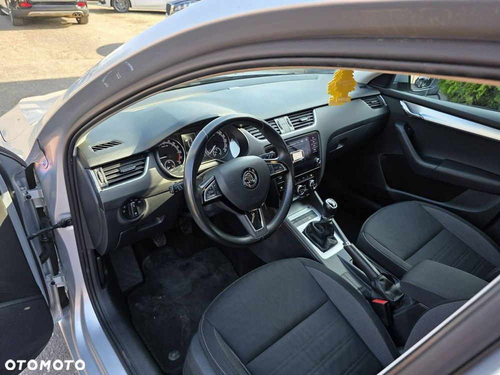 Skoda Octavia 2.0 TDI Ambition - 8