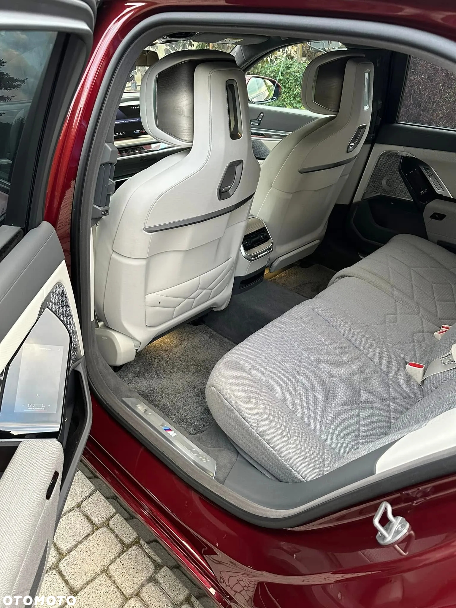 BMW i7 105.7kWh xDrive60 - 7