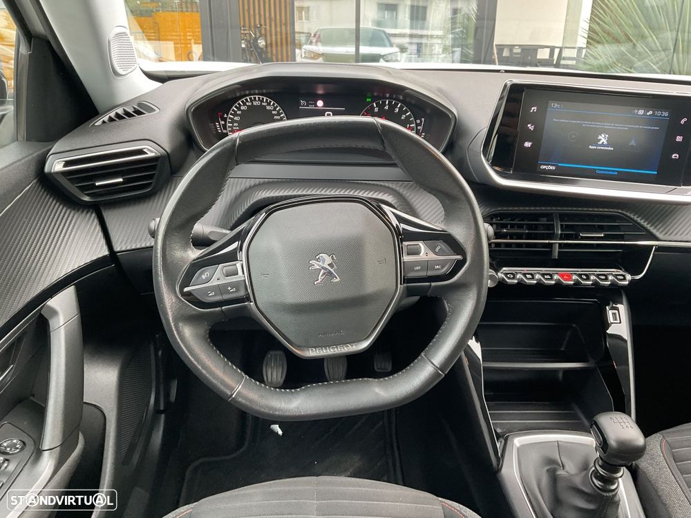 Peugeot 2008 1.2 PureTech Active Pack - 31