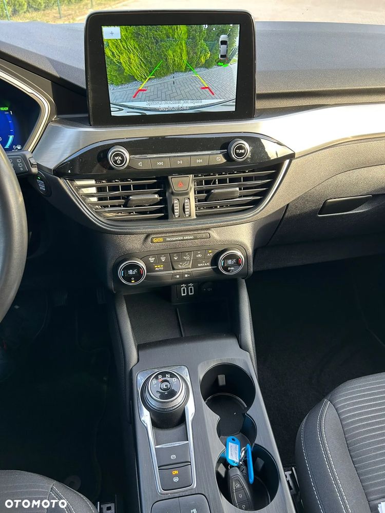 Ford Kuga 2.5 Duratec FHEV ST-LINE - 22