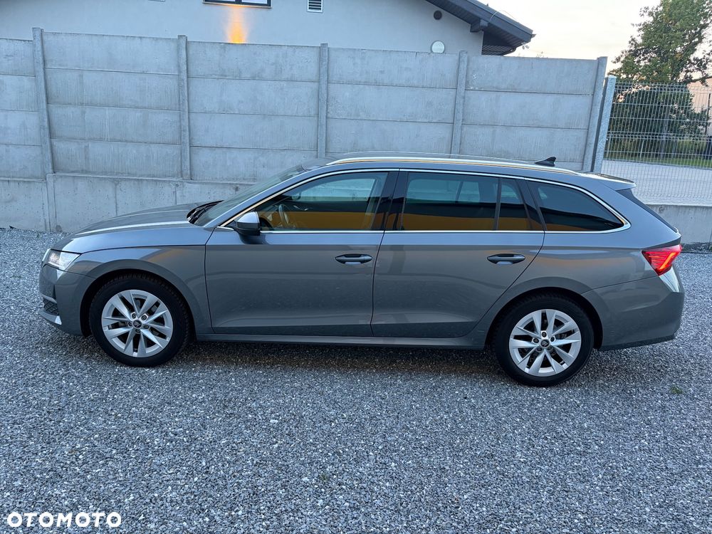 Skoda Octavia 2.0 TDI Selection DSG - 10